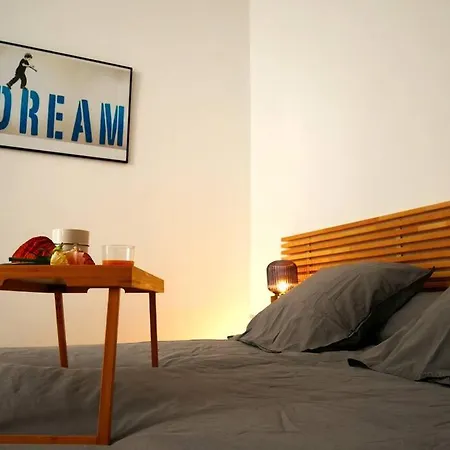 Appartement P2 De Charme - Centre-ville Nîmes