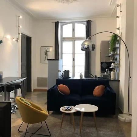 P2 De Charme - Centre-ville Apartamento *