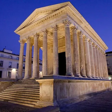 P2 De Charme - Centre-ville * Nîmes