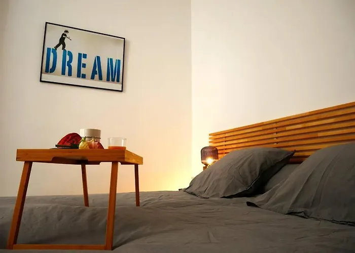 Appartement P2 De Charme - Centre-ville Nîmes