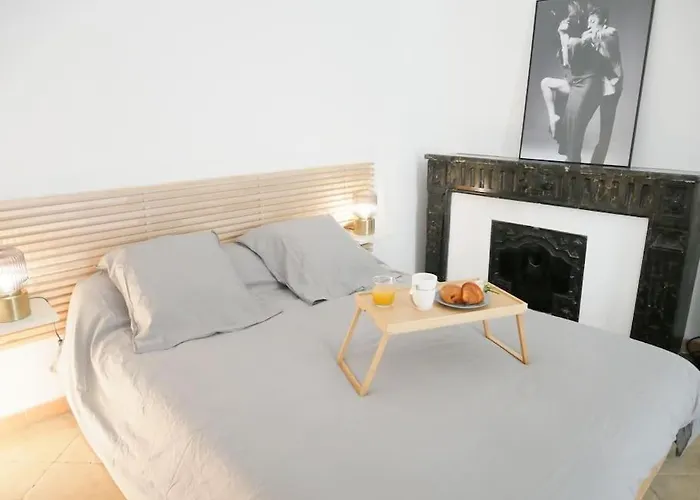 P2 De Charme - Centre-ville Nîmes